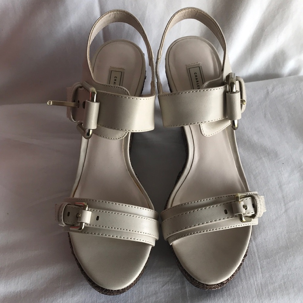 Charles & Keith beige leather sandals Sz 36US 6